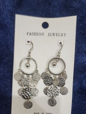 Fashion Jewelry Silver Textured Dangle Disc Earrings